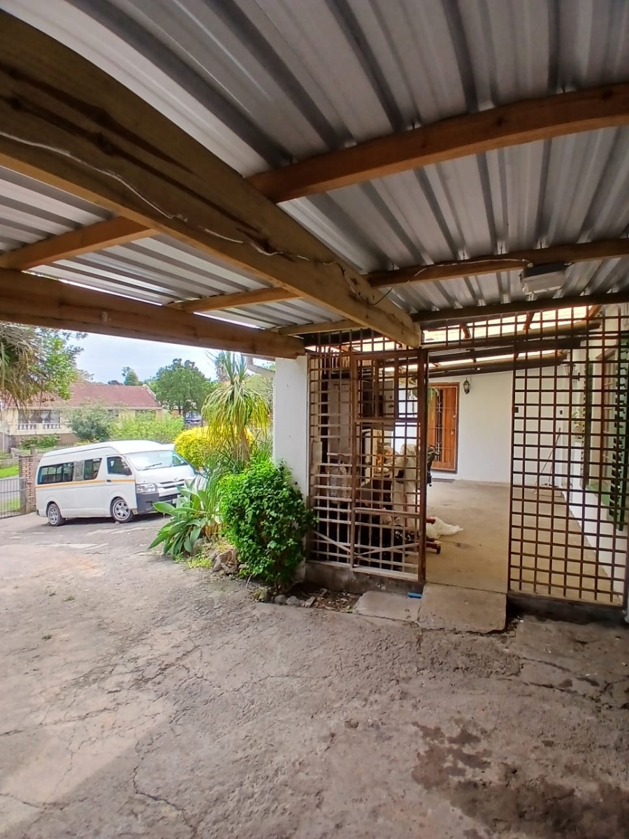 4 Bedroom Property for Sale in Amalinda Eastern Cape